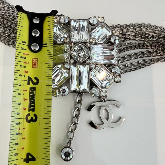 CHANEL SILVER TONE CHAIN CRYSTAL EMBELLISHED BELT NWOTS! - Picture 13 of 17